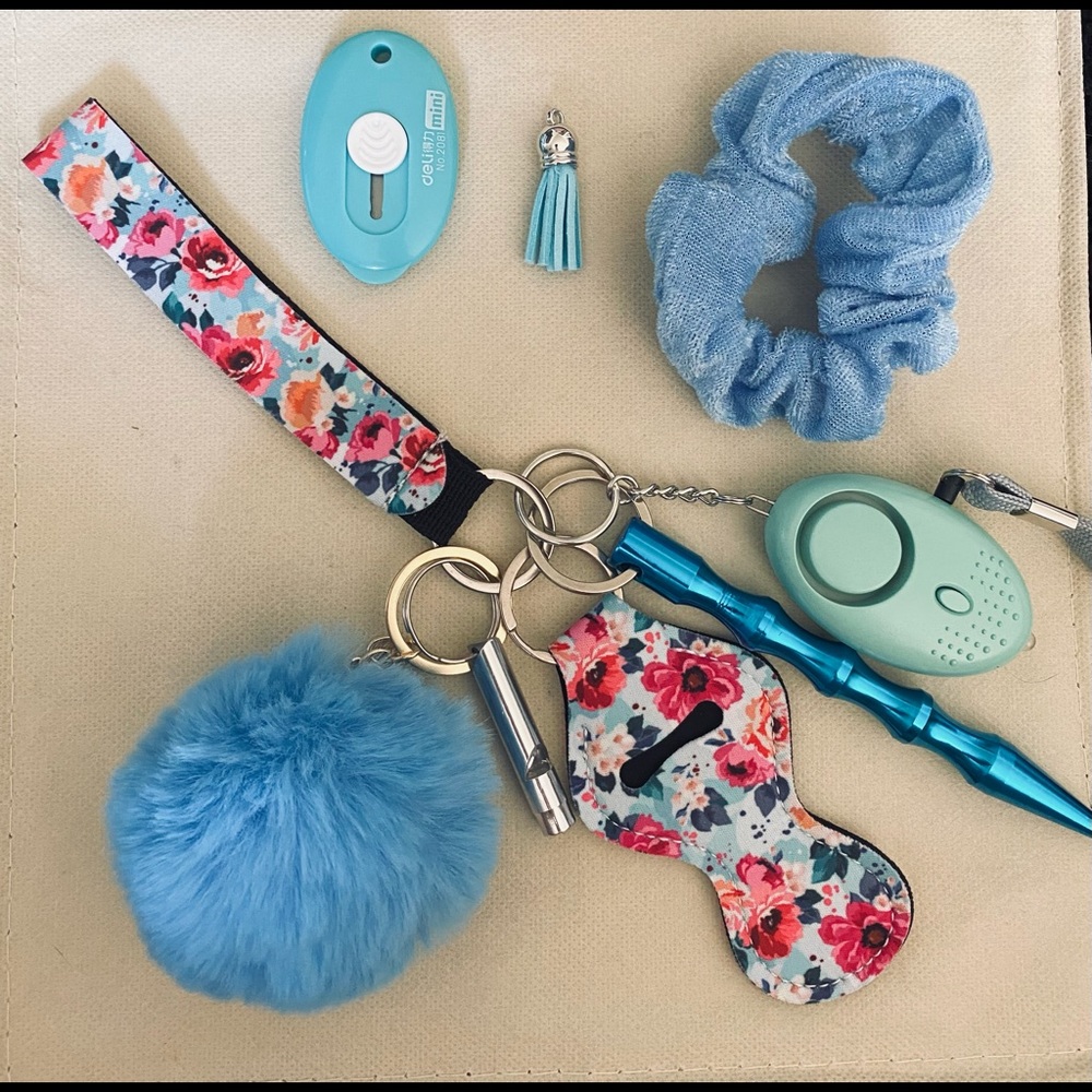 Blue and pink flower safety keychain